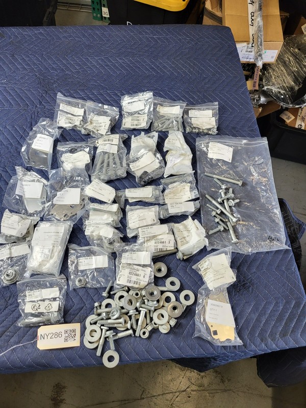 New Oem Bentley Suspension Mounting Nuts Bolts Rings Seals 2019-2024 Continental