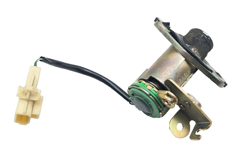 2001-2006 LEXUS LS430 REAR TRUNK LID RELEASE LOCK CYLINDER