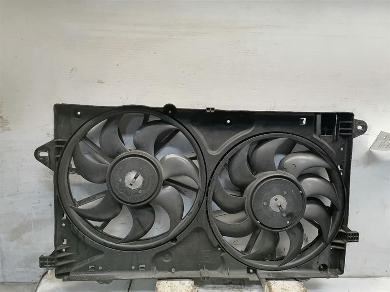 Radiator Fan Motor Fan Assembly Fits 14-20 IMPALA 1387736