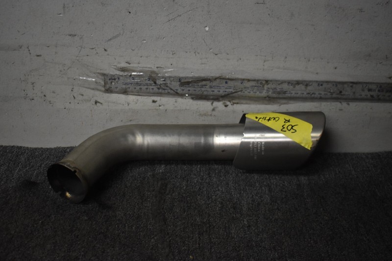 PORSCHE CAYENNE EXHUAST TIP RIGHT SIDE FACTORY OEM