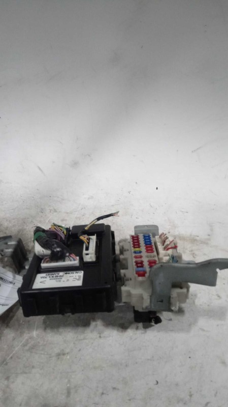 2006 INFINITI FX35 Body Control Module OEM 284B1CL76C Used 202K Miles