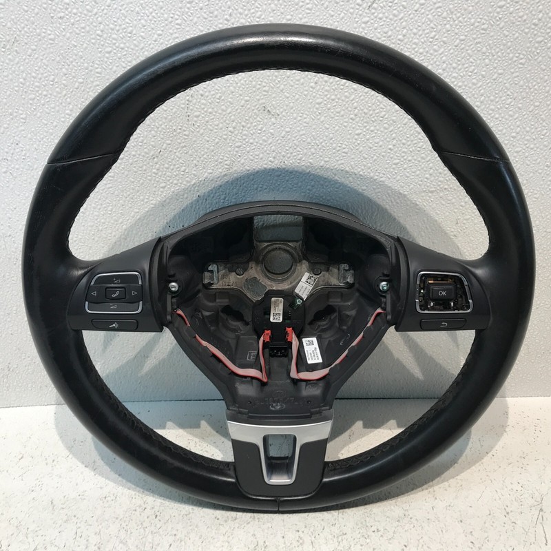 2011-17 Volkswagen TIGUAN OEM Steering Wheel Black Leather