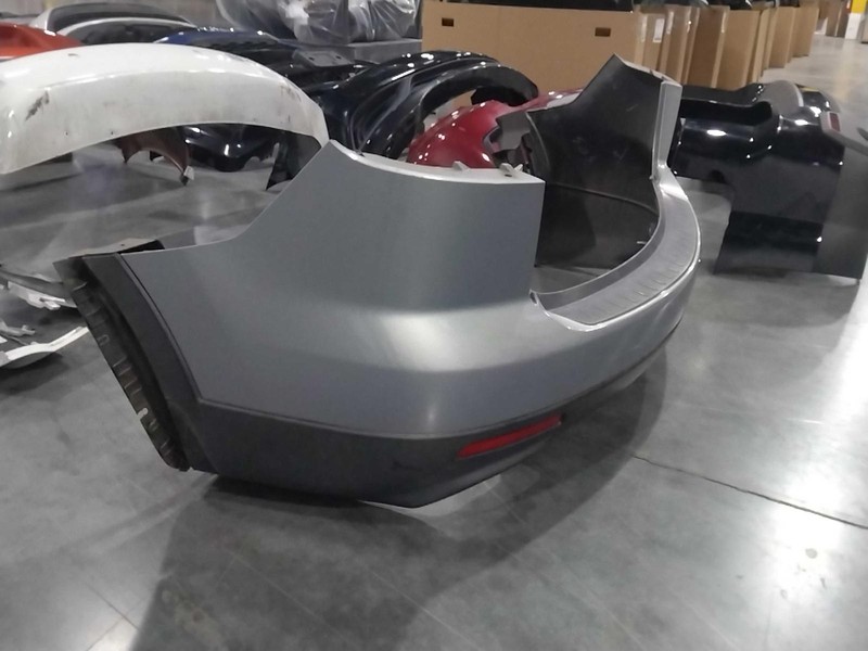 Used Rear Bumper Assembly Rear fits: 2008 Mazda CX-9 w/o trailer hitch Rear Grad