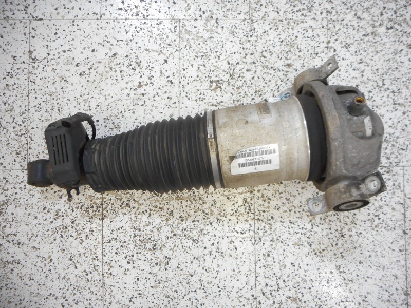 03 04 05 06 Porsche Cayenne 955 Turbo Passenger Rear Strut Air Suspension OEM
