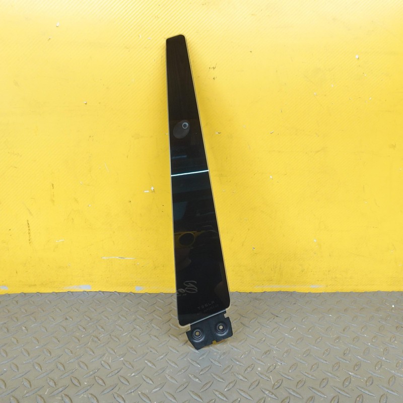 2016-2020 TESLA MODEL X FRONT LEFT SIDE DOOR APPLIQUE MOLDING COVER OEM 1092311
