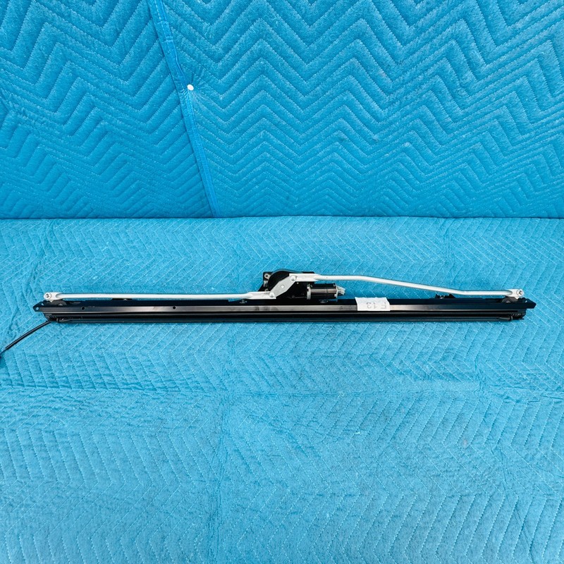 2012–2017 BMW 650i Rear Electric Sunshade OEM