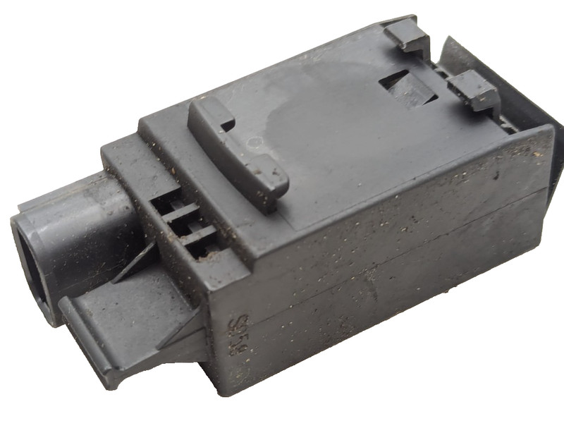bmw 325i 328i 330i 528i 530i m5 x3 x5 air quality sensor module 8391470 oem