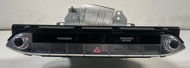2022 - 2023 KIA STINGER FRONT AUDIO RADIO RECEIVER HEAD UNIT ASSEMBLY # 110743
