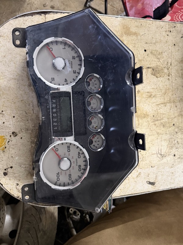 2008 Ford F250 F350 F450 F550 SD 6.4L DIESEL Instrument Cluster Gauge LARIAT OEM