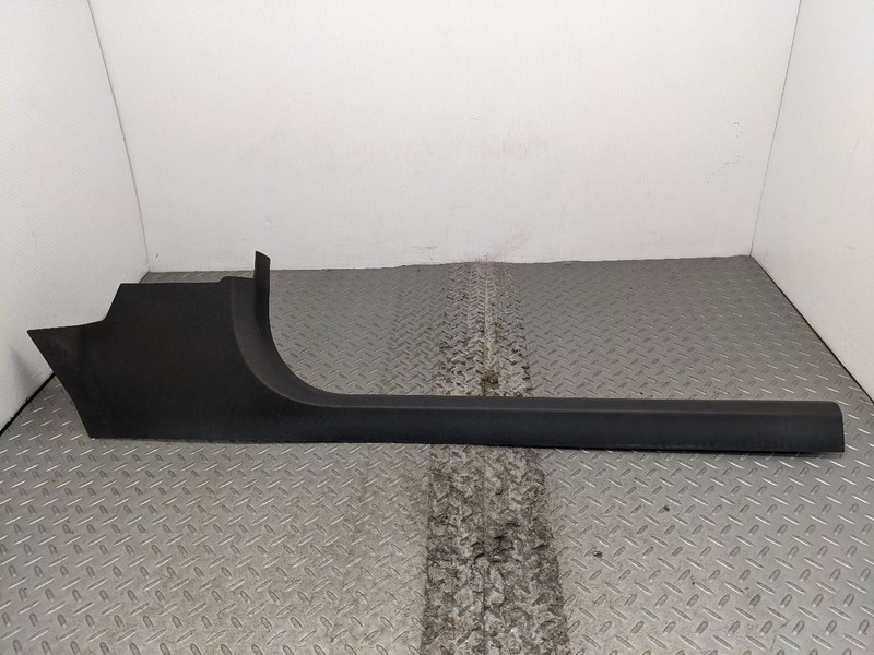 2008 C6 CORVETTE RH INNER DOOR SILL TRIM COVER USED OEM 257775641184617