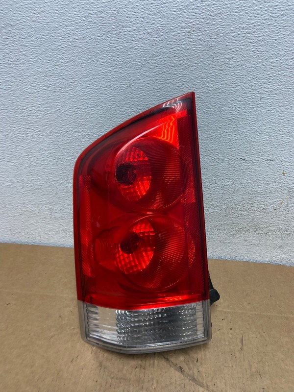 2005 to 2015 Nissan Armada Left Driver Lh Side Tail Light AD6215 LK
