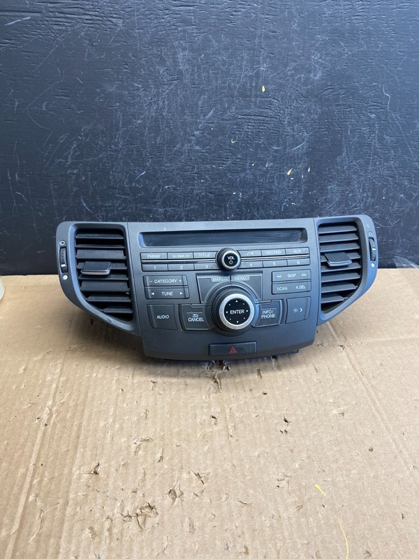 2011 to 2014 Acura TSX AM/FM CD Player Radio Audio System Air Vent OEM AD2308 DG