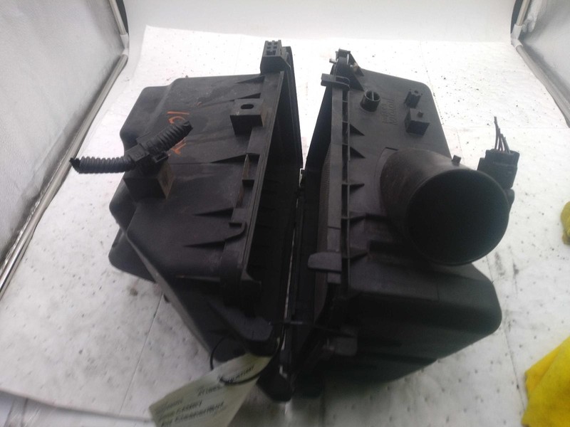 2006 Toyota Camry Air Cleaner Assembly OEM Used 2.4L 78K Miles
