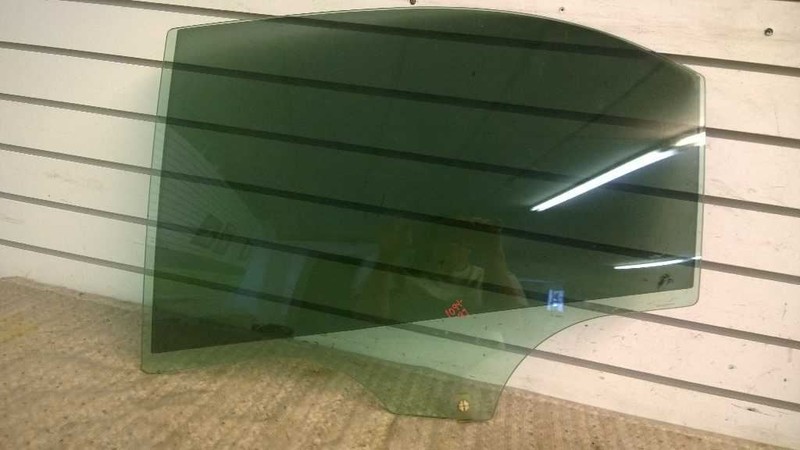 04 MAZDA 6 DRIVER LEFT REAR WINDOW DOOR GLASS OEM 1094-47