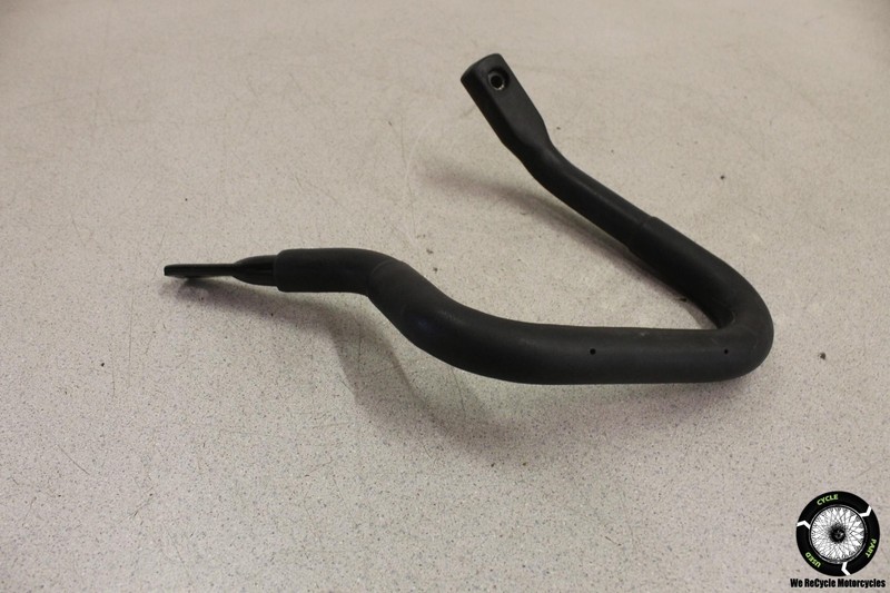 2001 Yamaha Royal Star XVZ1300TF LEFT PASSENGER REAR SEAT GRAB BAR XVZ 1300 01