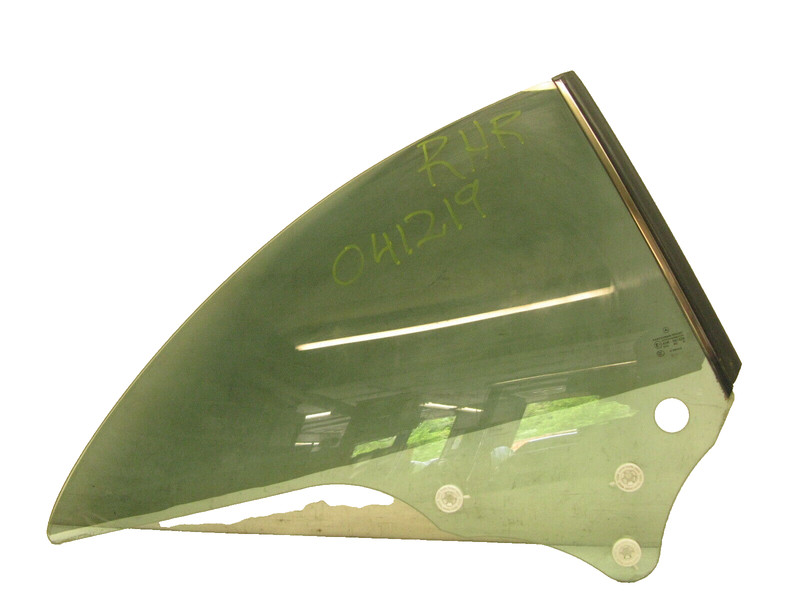 03-09 MERCEDES W209 CLK500 CLK320 CLK350 QUARTER WINDOW GLASS REAR RIGHT 041219
