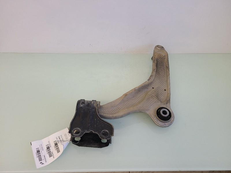 Passenger Right Lower Control Arm Front Fits 19-21 NAUTILUS 581302