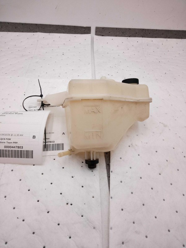 2021 Nissan Altima Engine Coolant Reservoir OEM Grey 2.5L 105K Miles