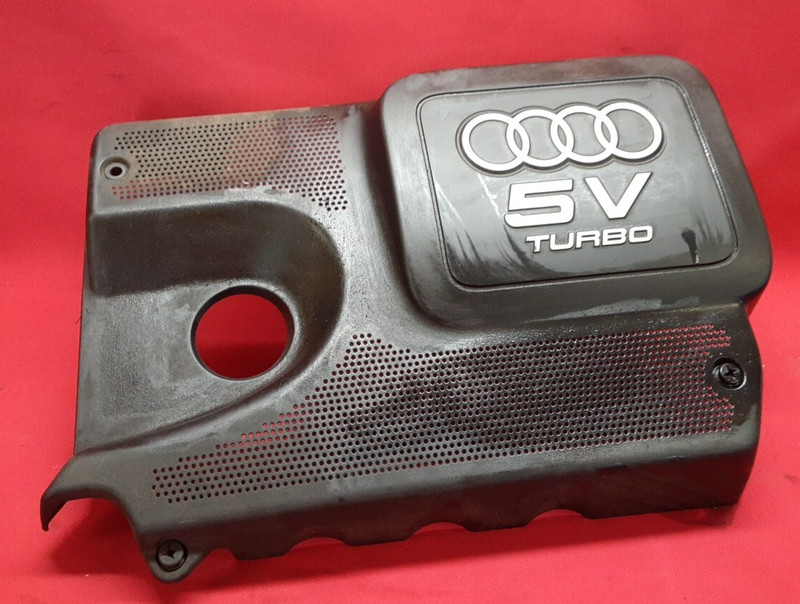 2000-2006 Audi TT 1.8t Quattro 5V Engine Cover 06A-103-724-G