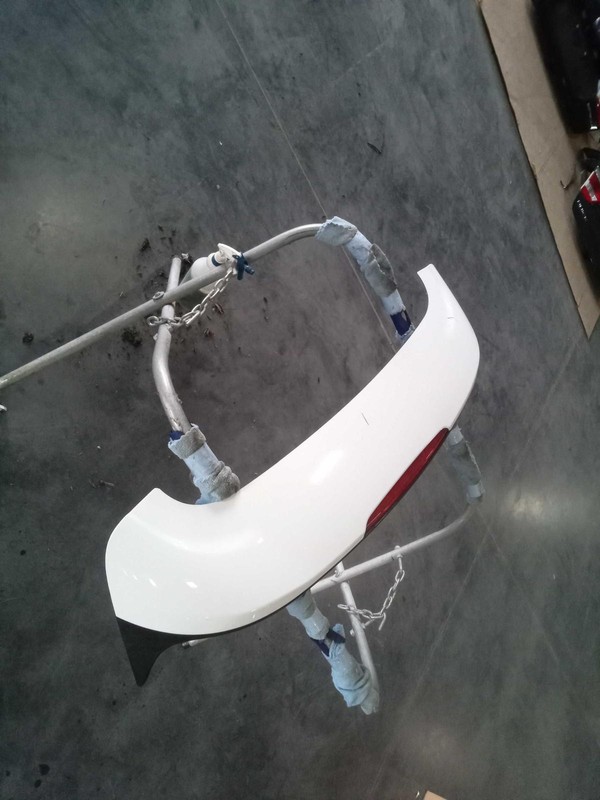 2015 Jeep Cherokee White OEM Rear Spoiler - Used, Scratch, 141K Miles