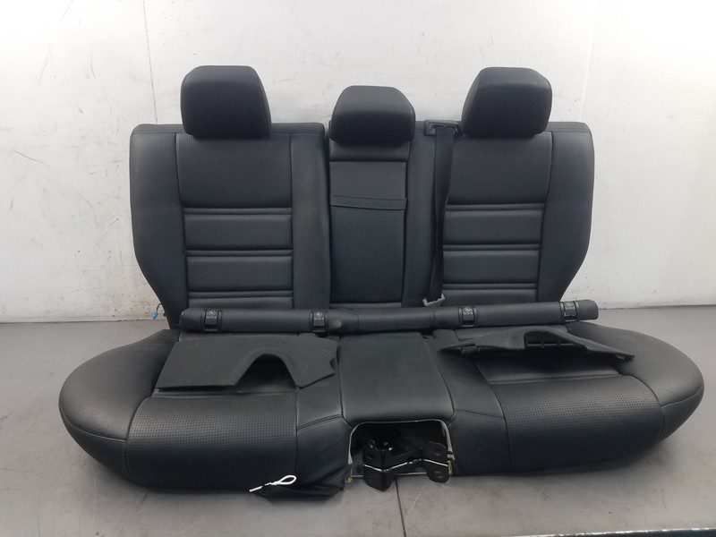 2012 Mercedes AMG E 63 Wagon Rear Leather Seat Set #83055 P11