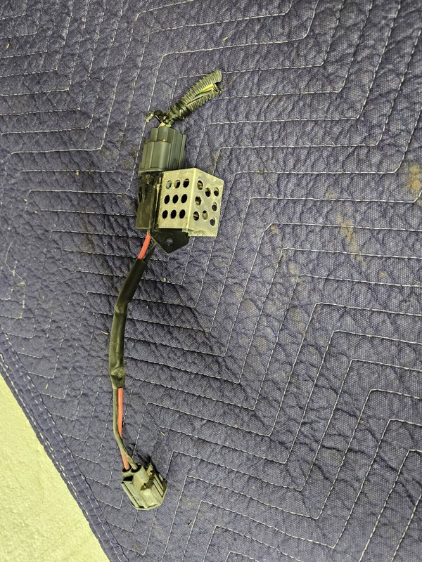 Radiator Fan Motor Fan Module From 2011 Mustang