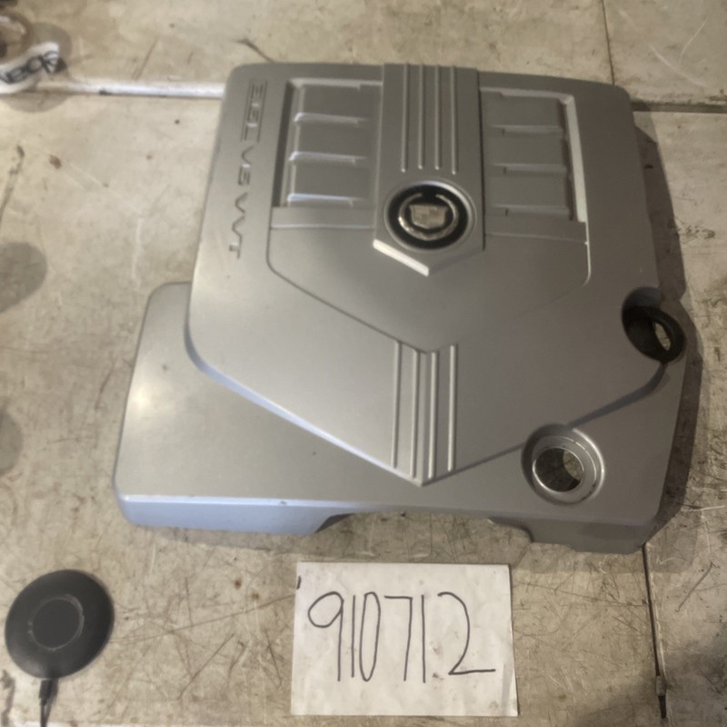 2004-2009 Cadillac STS SRX Motor Cover Engine 3.6L VVT 12583604 used oem