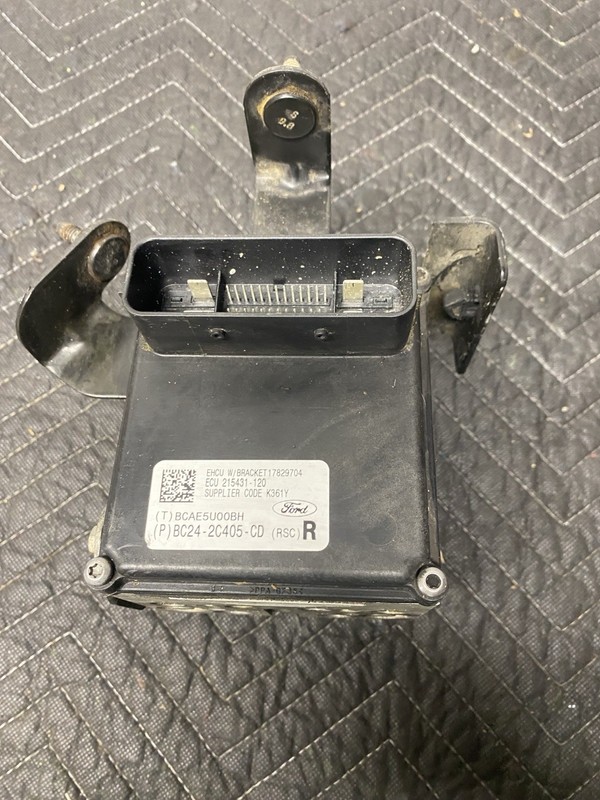 2014 Ford E-250 ABS Pump Control Module OEM