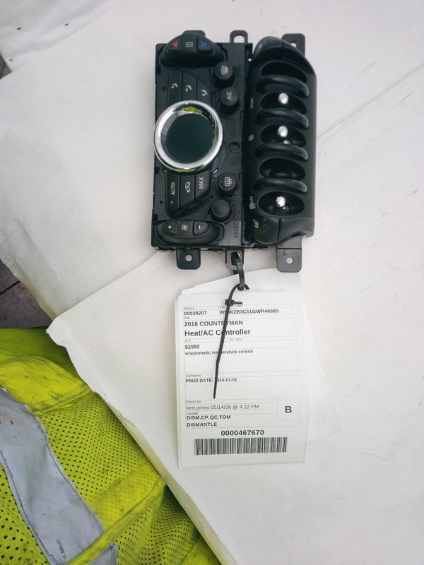 Used A/C Selector Switch fits: 2016 Mini Countryman w/automatic temperature cont