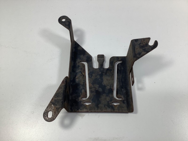97-98 Acura TL 2.5L Evap Charcoal Vapor Canister Bracket 17358-SW5-L30 OEM