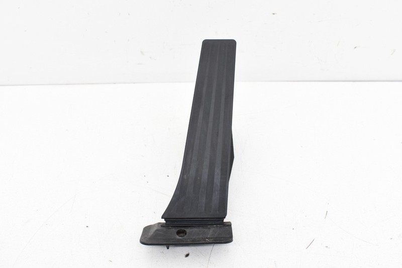 2011 BMW 750i F01 Automatic Accelerator Gas Throttle Pedal OEM KW71
