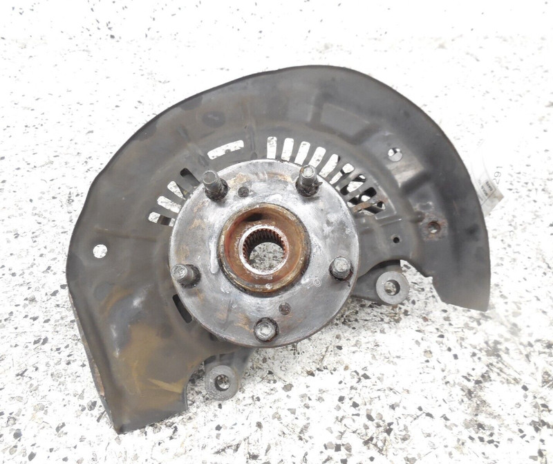 2011-2020 Toyota Sienna Front Spindle Knuckle Hub Passenger Right OEM FWD