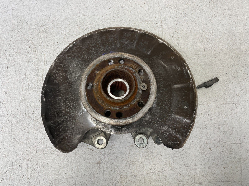 17-19 Mercedes GLS450 GLS550 X166 Rear Right Pass Spindle Knuckle Hub 1399 OEM