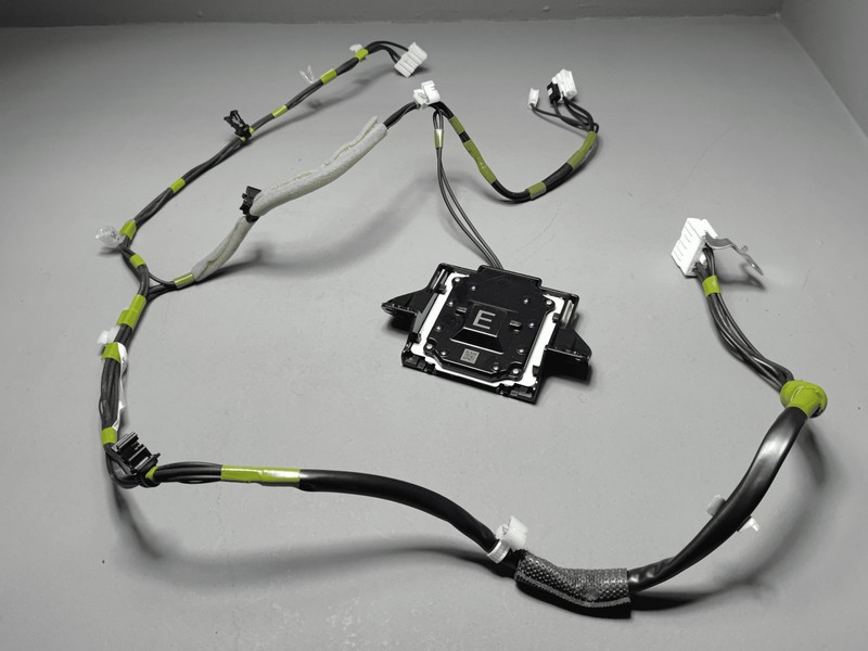 2019-2023 Toyota RAV4 GPS Navigation Antenna Module W/ Wire Harness OEM