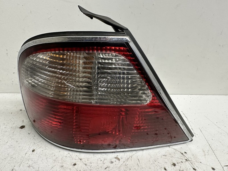 1998-2003 Jaguar XJ8 Left Driver Tail Light Lamp Taillight Taillamp Oem Flawed