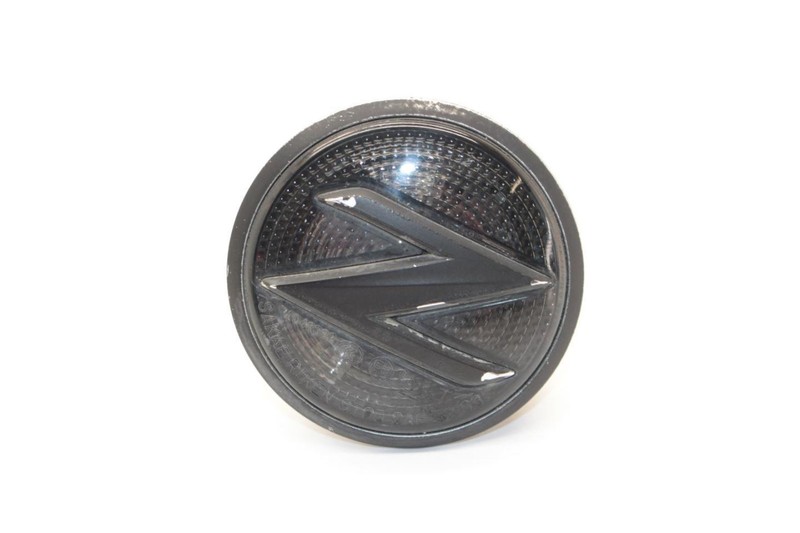 09-20 Nissan 370Z Coupe Driver Left Side Fender Marker Light