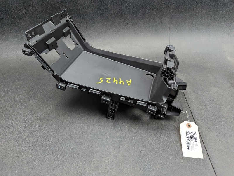 Center Console Upper Trim Panel Black 2019 Acura RDX 83400-TJB-A0 2020 2021