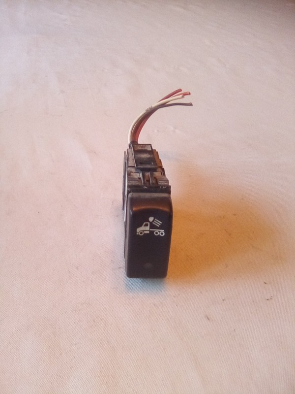 Peterbilt P27-1040-11 Hook Up Light Switch/Connector