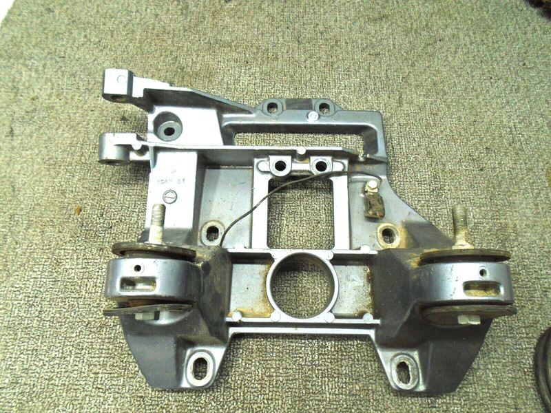 OEM Yamaha Stern Drive Transom Plate 6T4-45831-00-EK Inboard V6 & V8