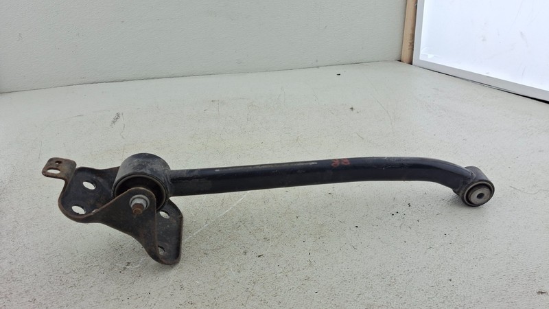 2017-2024 JEEP COMPASS REAR RIGHT PASSENGER LOWER CONTROL ARM OEM