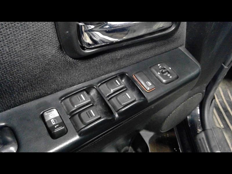 Driver Front Door Switch Driver's Lock And Window Fits 04-12 CANYON 1404356