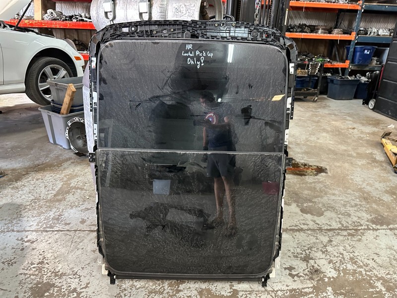 14-20 Nissan Rogue T32 SUNROOF SUN ROOF WINDOW GLASSFRAME ASSEMBLY OEM