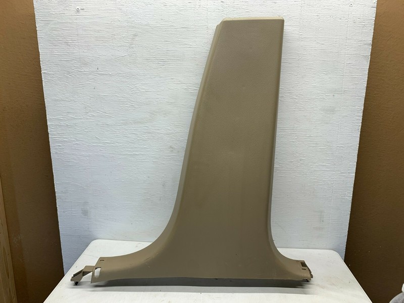 2007-2010 FORD EDGE RIGHT PASSENGER SIDE LOWER B PILLAR TRIM COVER PILLAR COVER