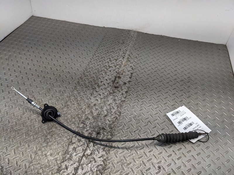 1991-1996 Chevrolet Corvette C4 Automatic Shift Cable OEM 10219967 1184015