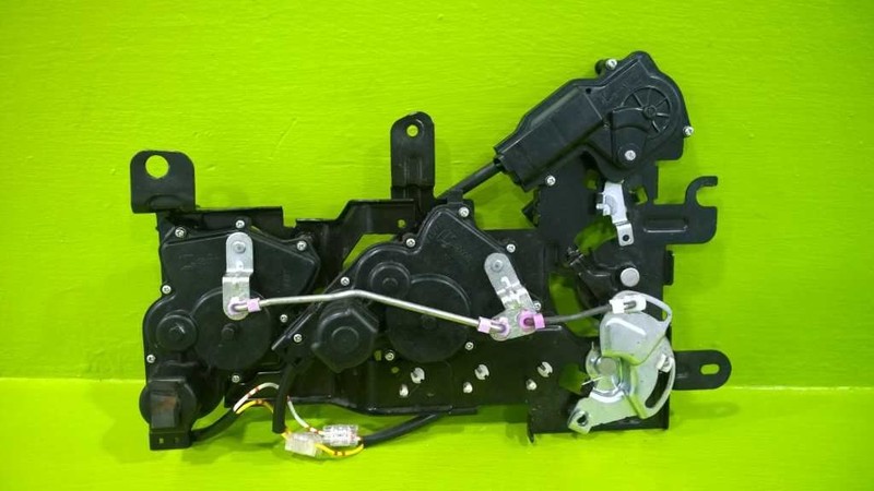 07 08 09 10 PONTIAC SOLSTICE POWER TRUNK LOCK LATCH OEM 2811-84