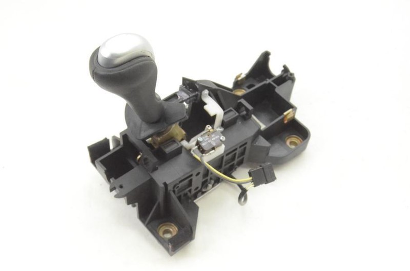 2003 Porsche Boxster 986 2.7L Automatic Shifter Assembly 99642601109