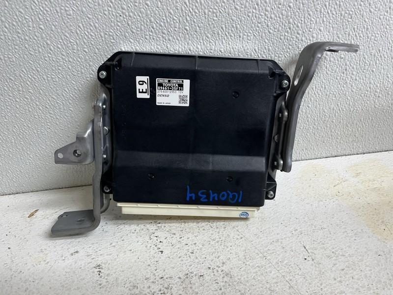 2010 Toyota FJ Cruiser Auto Engine Computer Ecu Ecm Pcm 89661-35F71 Module Oem