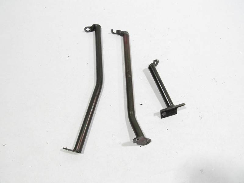 02-06 Maserati Coupe GT 2004 Front Support Mount Bracket Brace Bar Set 3 PCS ;