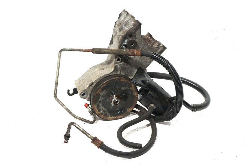 2003 - 2014 GMC SAVANA 1500 4.3L POWER STEERING PUMP W/ BRACKET OEM