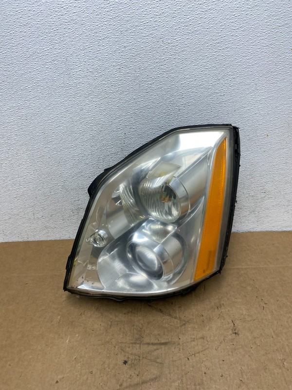 2006 to 2011 Cadillac DTS Left Driver Lh Xenon Hid Headlight Oem AD6372 DW